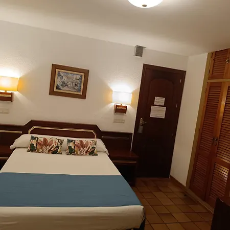 Santa María 2*